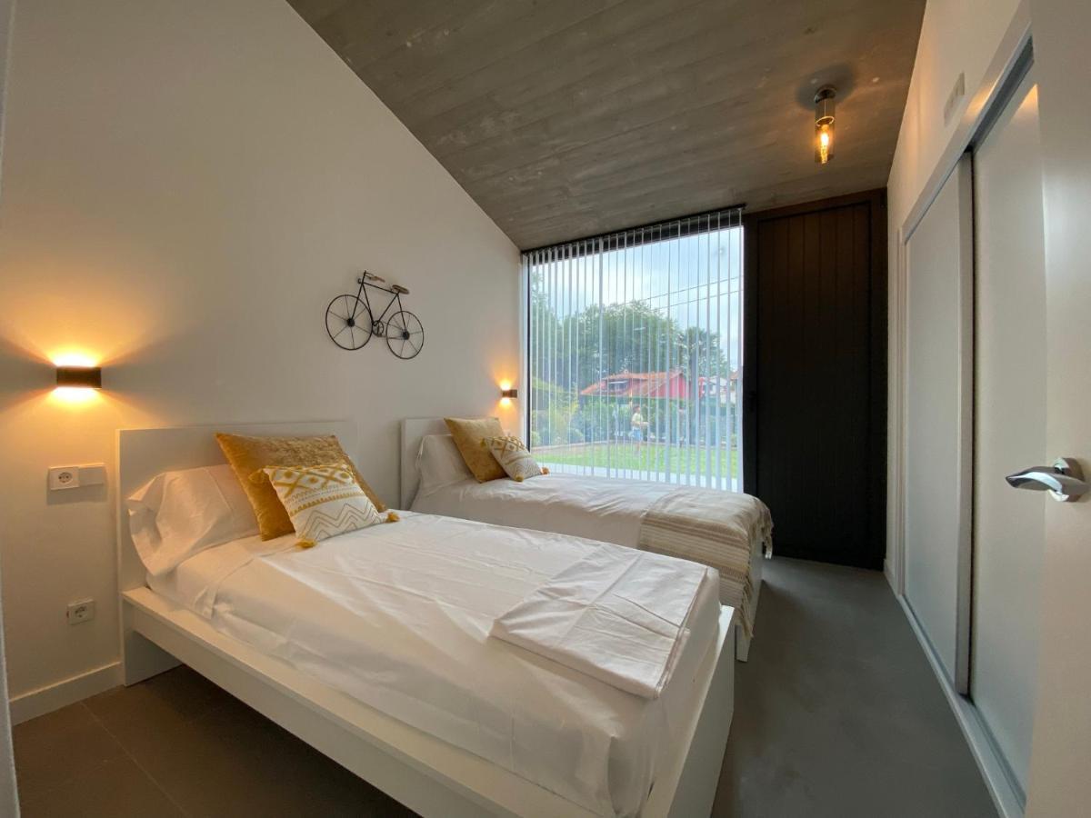 La Casa De Hierba - Casa De Campo De Diseno Con Jardin Y Wifi Cerca De Las Playas De Llanes Extérieur photo